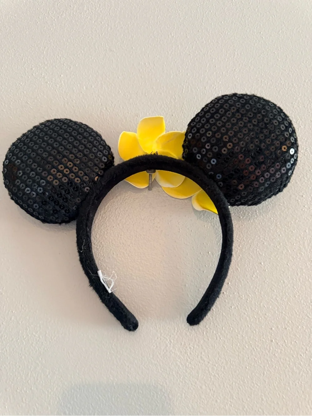 Disney Parks Aulani Plumeria Minnie Mouse Sequin Hawaiian Ears Headband
